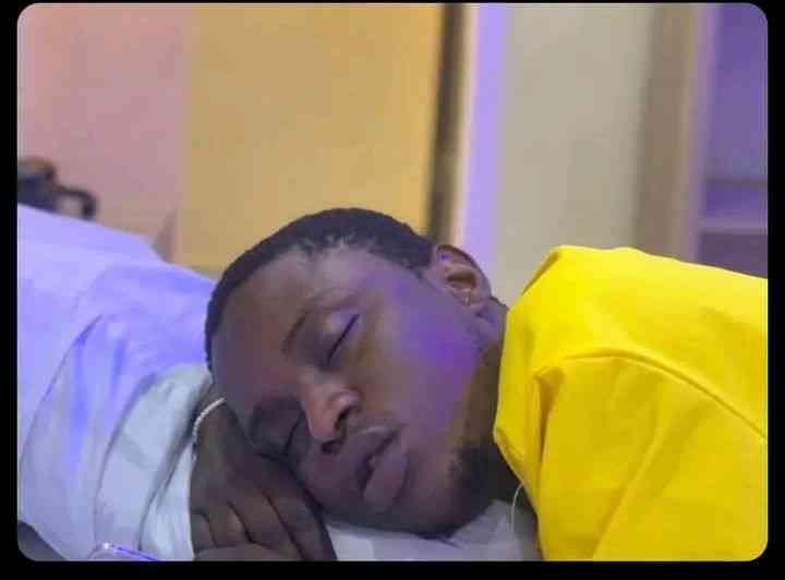 My year of bagging this money"
Still them 3 times daily😂 | MirrorLog